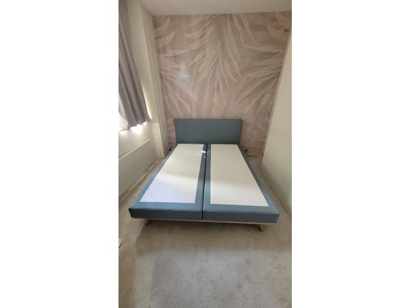 Bed 160x200