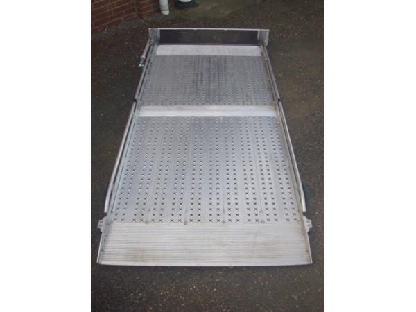 Oprijplaat Altec 250x100 Rampe Scootmobiel Rolstoel