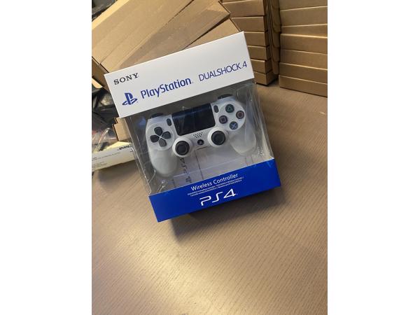 Ps4 controllers 🎮 zie de kleuren op de foto”s