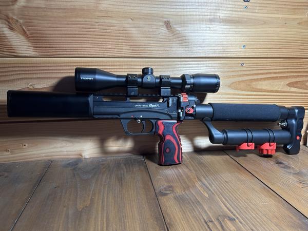 Edgun  Leshiy 2 .25 / 6.35mm Semi auto