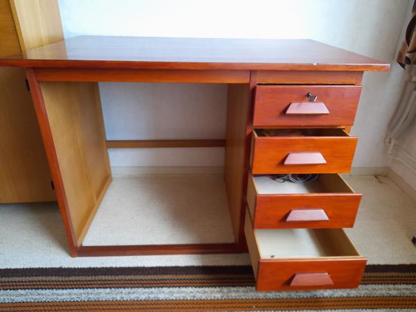 Vintage eiken bureau jaren 60/70