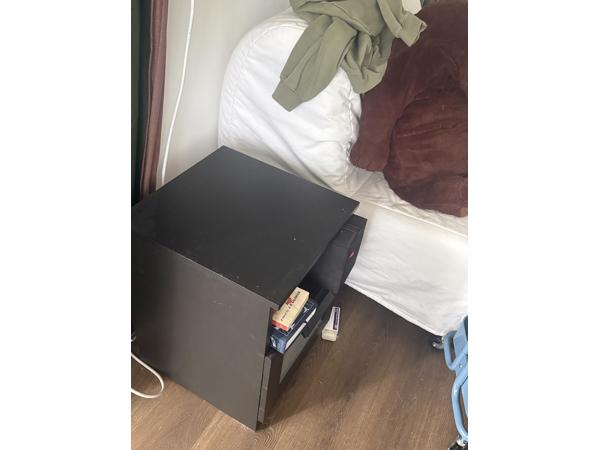 Ikea Brimnes nachtkastje
