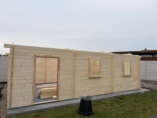 MAATWERK: blokhutten, woonunits, bijgebouwen.