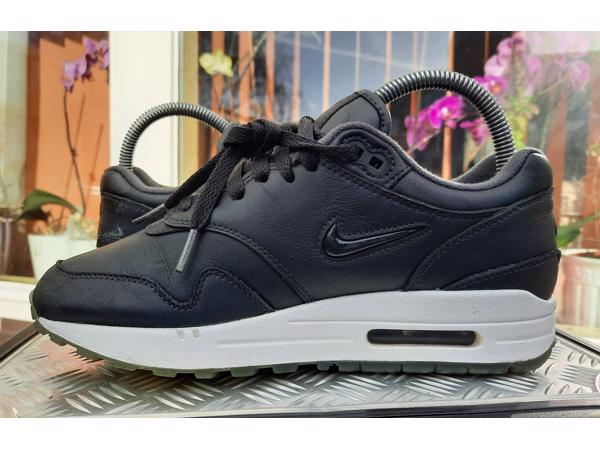 Nike Air Max 1 Jewel Anthracite Black maat 37,5 37.5