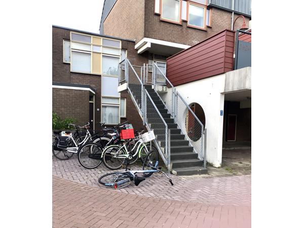 Audio apparatuur , defect.  Geen probleem, toch ?