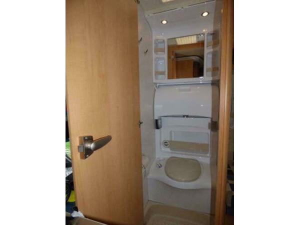 HOBBY DE LUXE 400SF. VOORTENT, LUIFEL, MOVER
