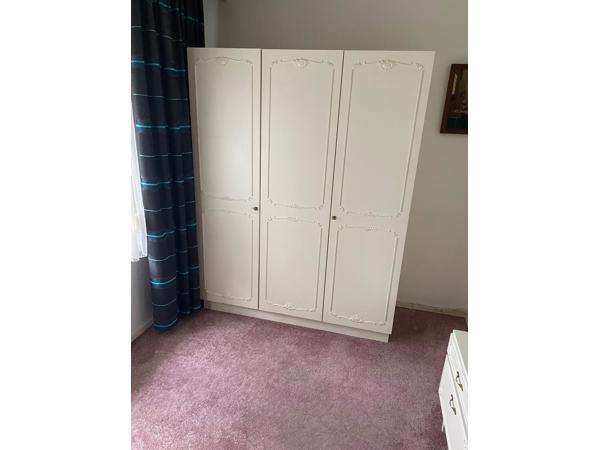 Slaapkamerkast 3 Deurs