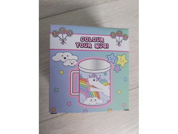 kleur je eigen beker - unicorn - met 3 tekeningen