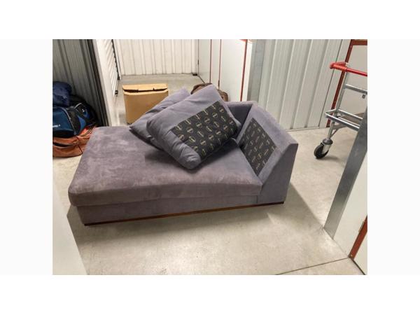 Mooie grijze sofa