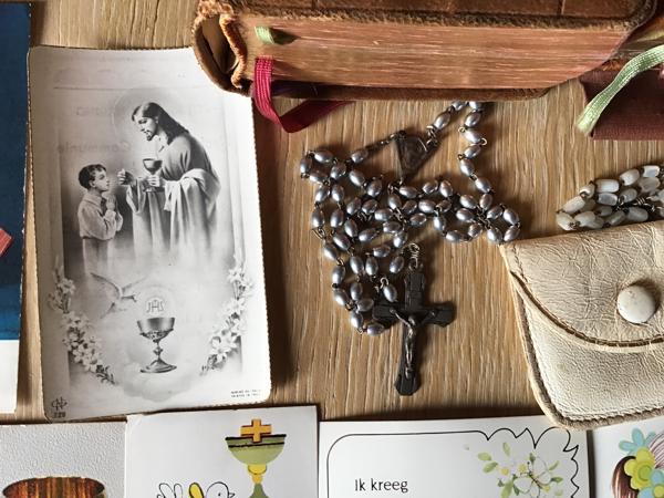 Boek ;Katechismus voor Plechtige Heilige kommunie en vormsel