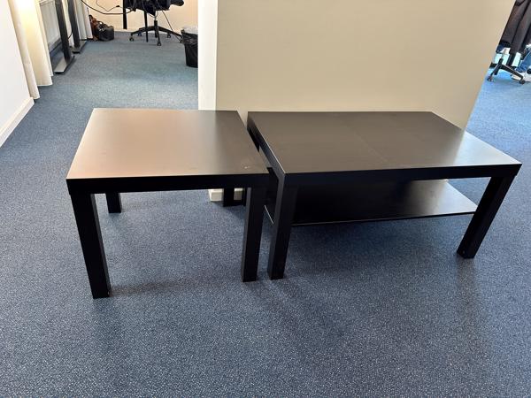 IKEA bijzettafel en salontafel donkerbruin