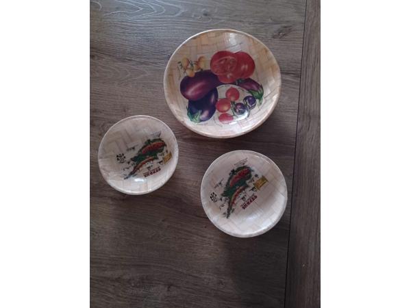 3 schaaltjes zo goed als nieuw