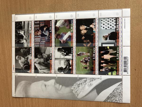 Rode PTT  3 postzegel mapjes rood kruis ( leeg ) PTT post