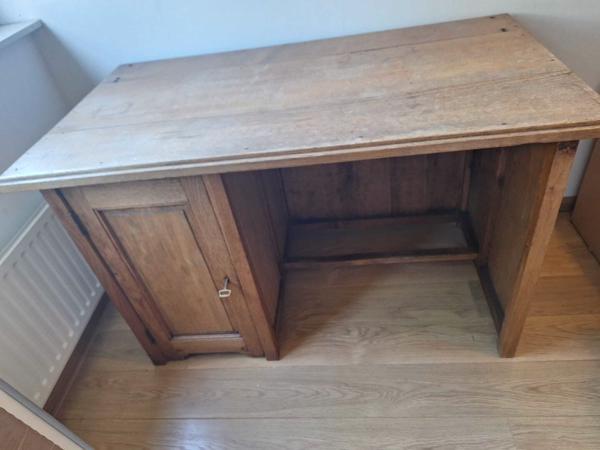 Houten bureau