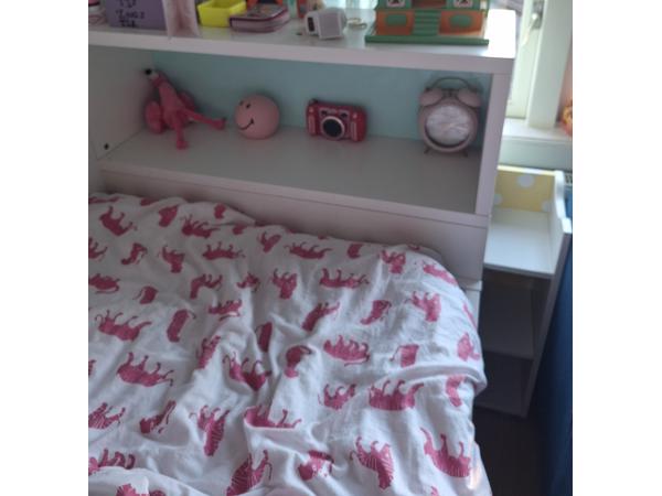 IKEA Vihals bed met onderbed