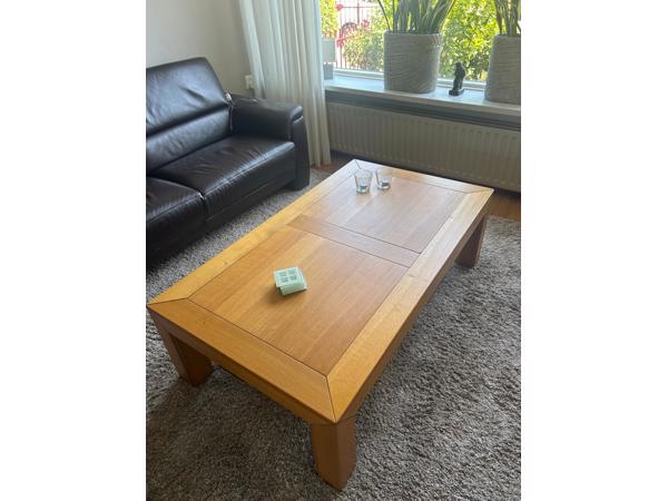 dressoir  tafel,  salon tafel , tv meubel  en planten tafel