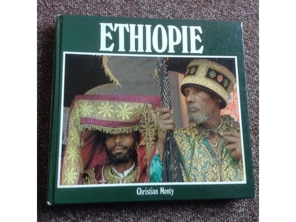 BOEK van ETHIOPIE in het Frans geschreven