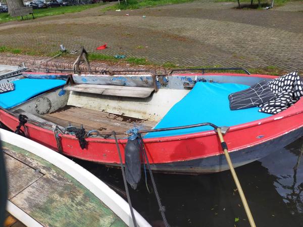 Stalen sloep te koop