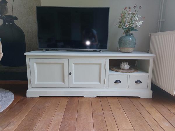 Tv meubel laag dressoir