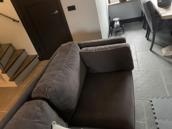 Landelijke grijze bank