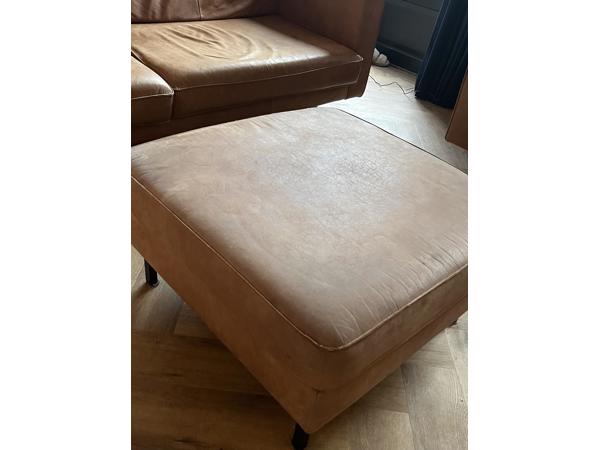 Bankstel met stoel en hocker