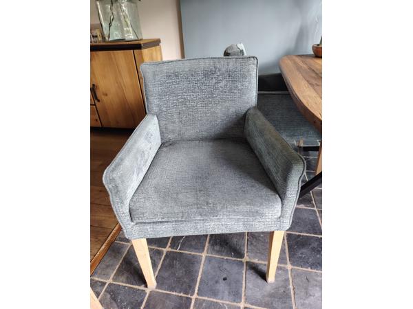 Mooie eetkamerstoelen 4 stuks