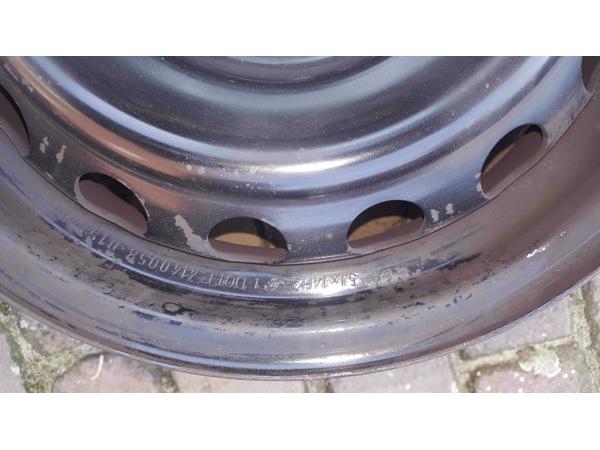 Stalen velgen 5Jx14 ET 39 o.a. Yaris 4 gats 14 inch 5J x 14