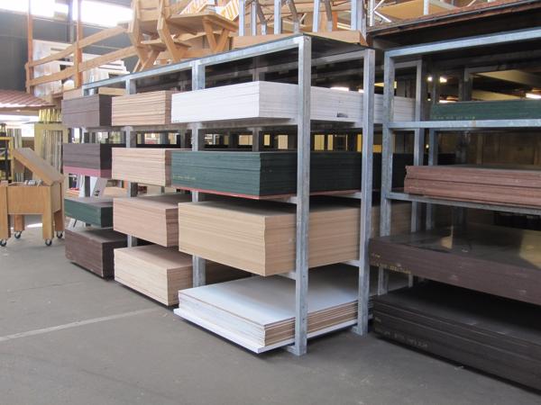 Aanbieding betonplexplaten, meranti en spaanplaten