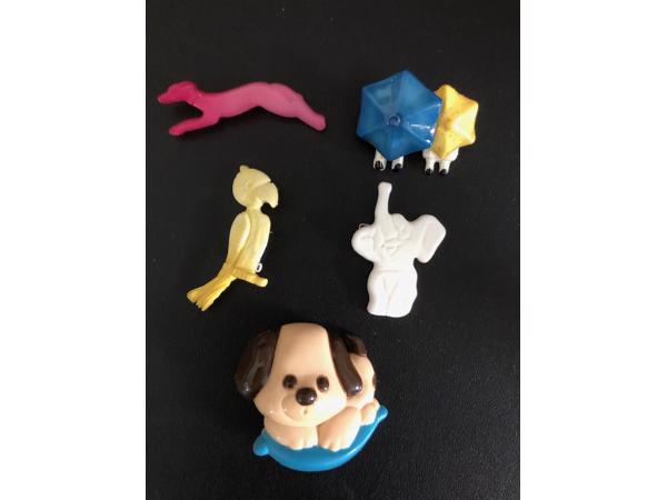 Broche kunststof parasol, papegaai , olifant , hond