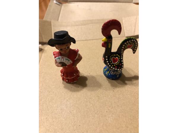 Portugal beeldjes haan en danseres beeldje beeld