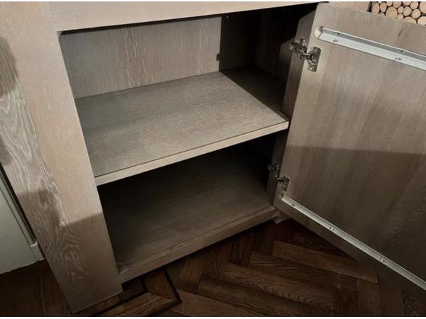 Eikenhouten boekenkast