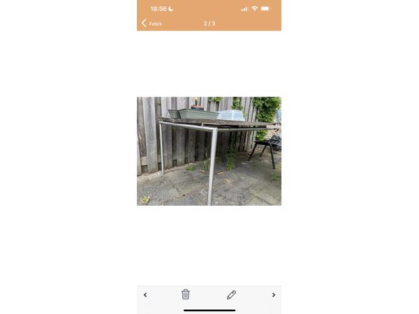 Tafel voor tuin of eetkamer