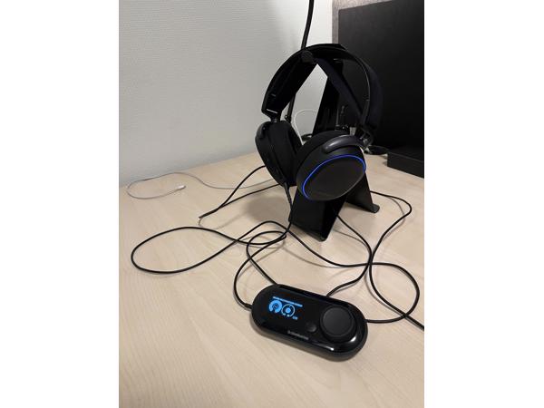 Steelseries Arctis Pro RGB Hi-Res Gaming Headset mét GameDac