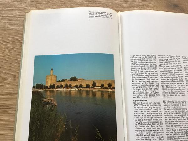 BOEK v.De Provence en de Camargue TOP land,de moeite waard