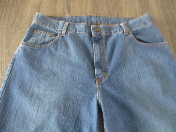 Verschillende soorten broeken