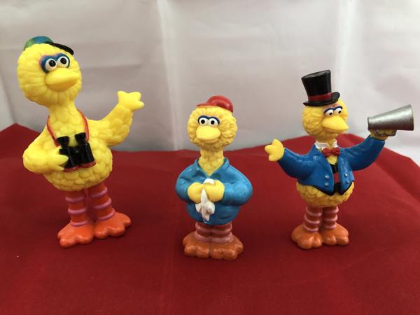 Figuren uit Sesamstraat en Muppet Show ( Henson producties )