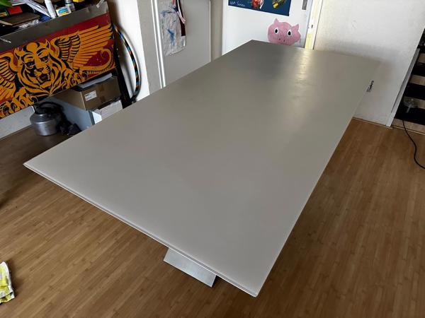 Eetkamertafel, grijs, hout, metaal, zwaar, 2 x 1 meter