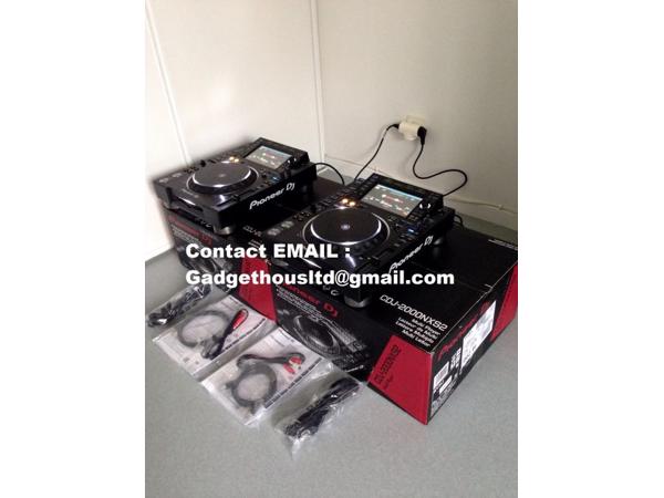 Pioneer CDJ-3000, Pioneer DJ DJM-A9,  Pioneer DJ DJM-V10