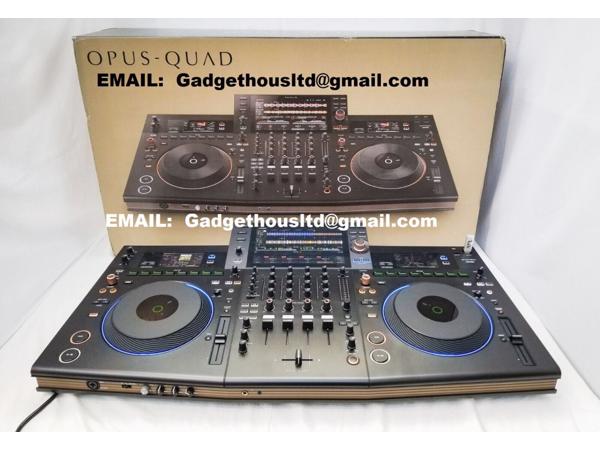 Pioneer CDJ-3000, Pioneer DJ DJM-A9,  Pioneer DJ DJM-V10