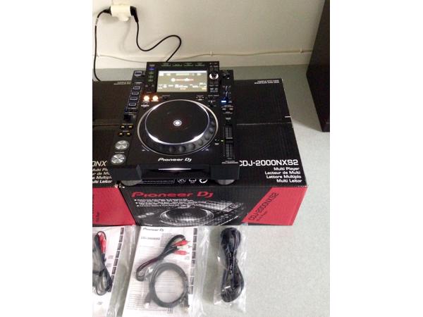Pioneer CDJ-3000, Pioneer DJ DJM-A9,  Pioneer DJ DJM-V10