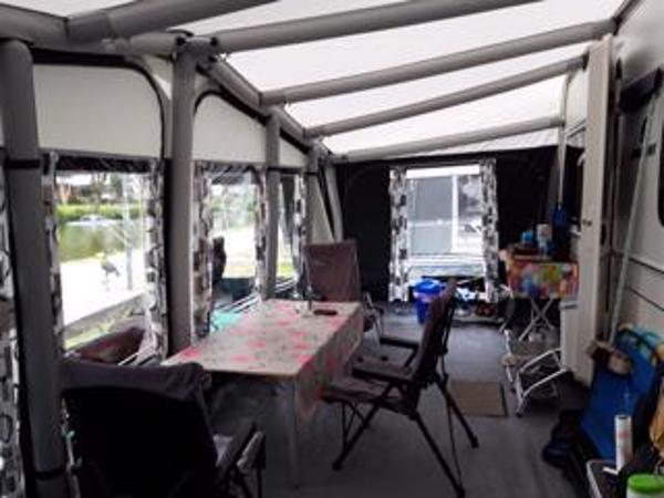 Dorema Voortent en Luifel