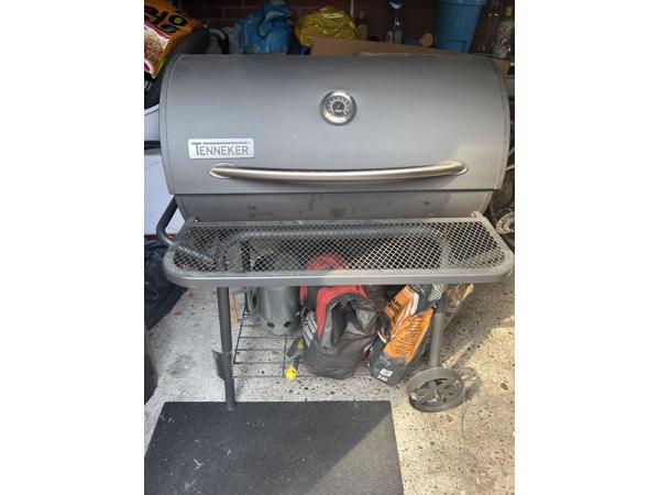 Mooie Barbecue  te koop