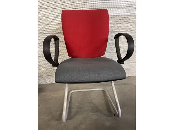 3 Rode Bureaustoelen