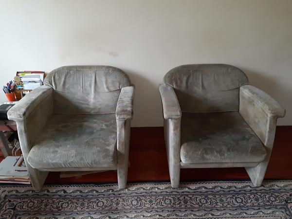 bankstel  en 2 fauteuils (afzonderlijk op te halen)