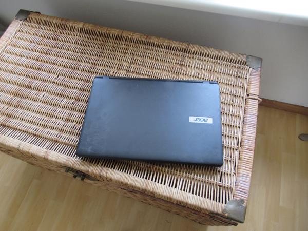 ACER ASPIRE ES1 512 100 GB SSD SCHIJF