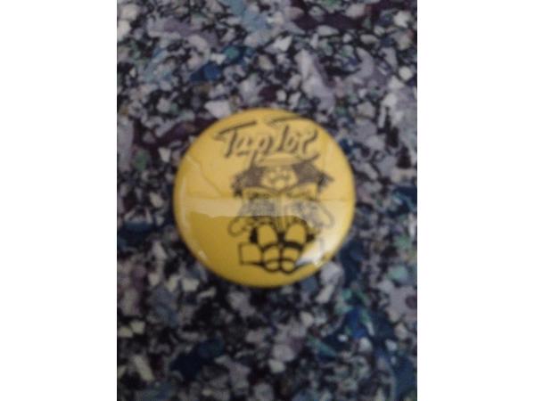 Buttons groot en klein, diverse , 2 cm tm 7,5 cm doorsnee