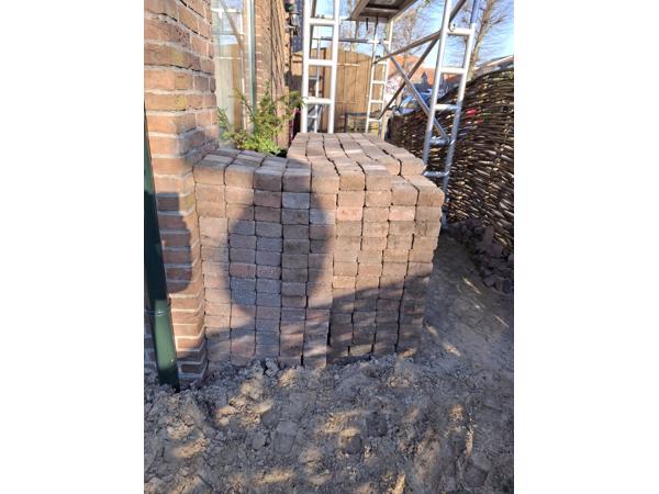 1800 Koppelstones 10x10x5  Gratis