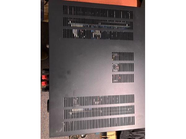 versterker start niet goed meer