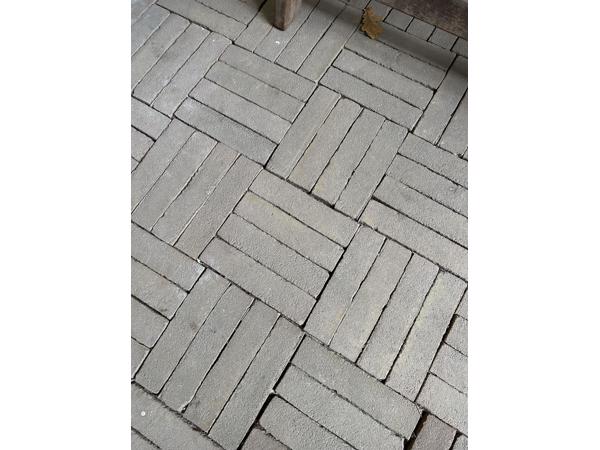 Klinkers/bakstenen kleur beige