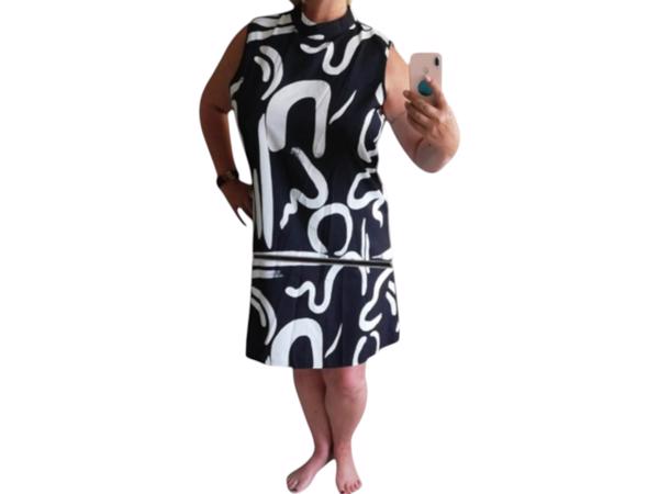 Mouwloze zomerjurk zwart wit 2XL